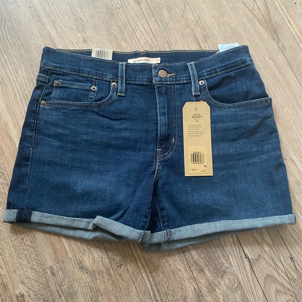 Levi’s jean shorts